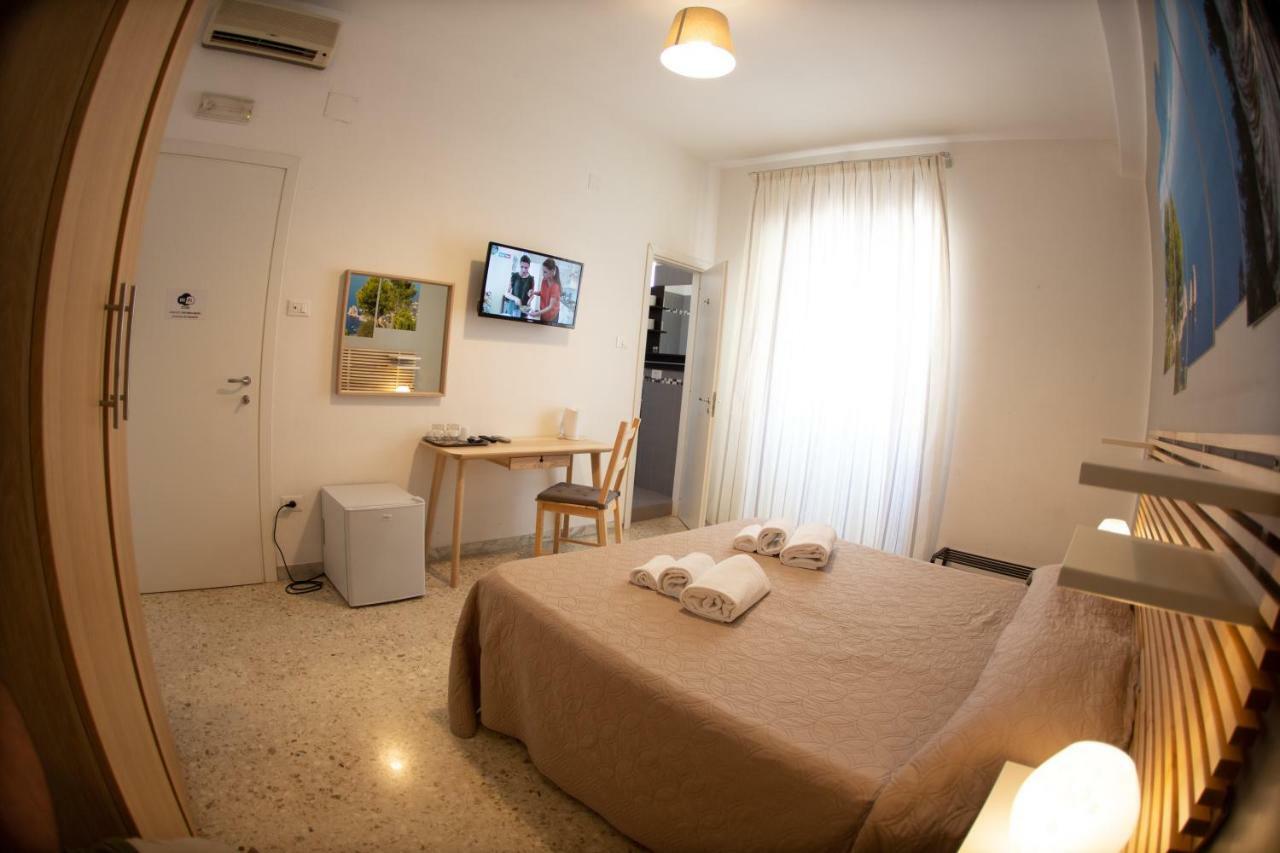 B&B Salerno Center Εξωτερικό φωτογραφία